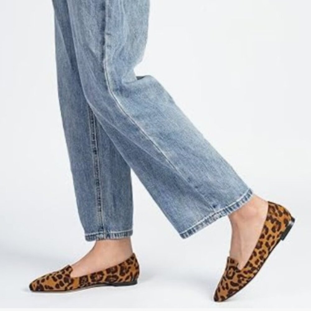 Leopard Print Pointed Toe Flat Pumps Size Size 9.5